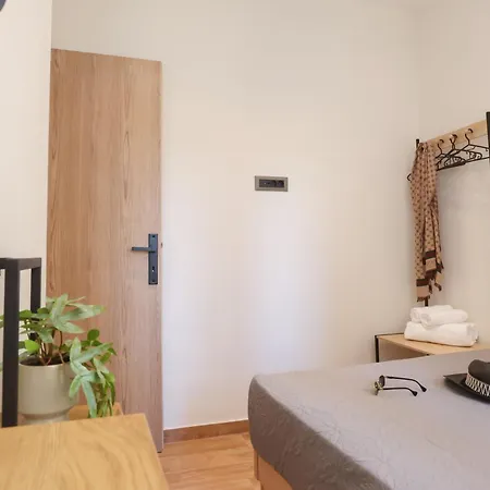 Апартаменты Kleio Old Town *